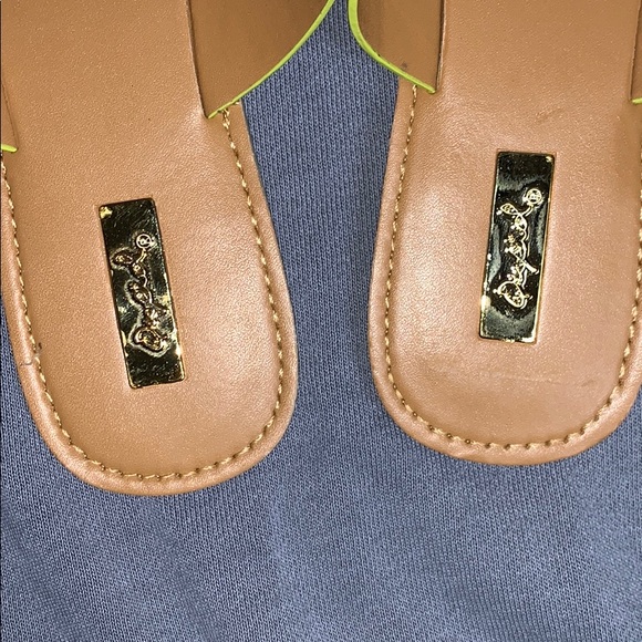 New 🔥 Qupid Sandals Sz 8 - Picture 3 of 3